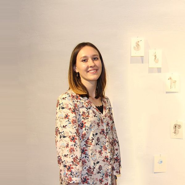 Lora Elezović Lora Elezović